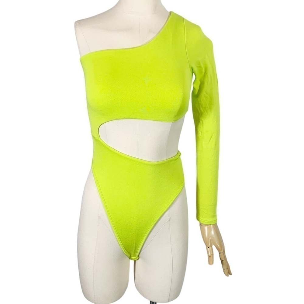 Naked Wardrobe Cut Out One Shoulder Long Sleeve Bodysuit Top Size Small